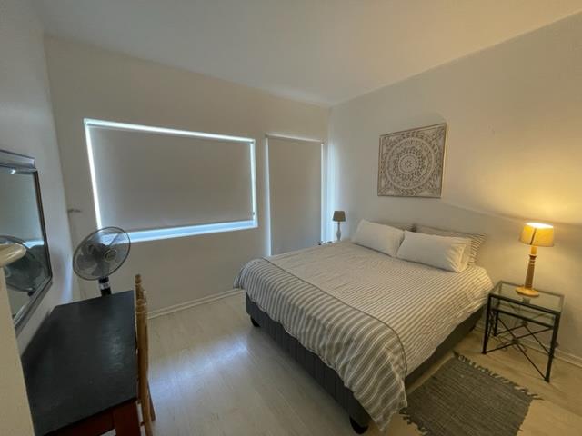2 Bedroom Property for Sale in Sea Point Western Cape